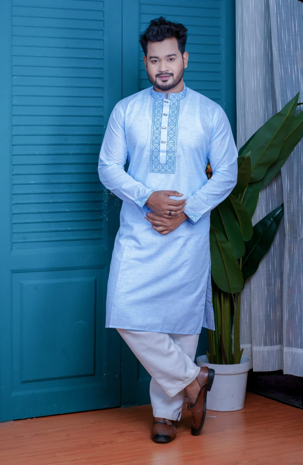 প্রিমিয়াম কট এম্ব্রয়ডারি পাঞ্জাবী